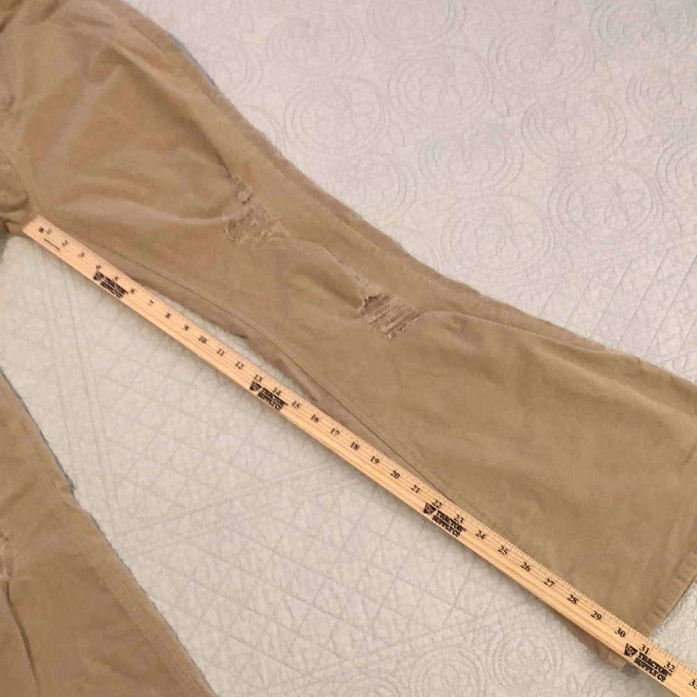 Bell bottom corduroy jeans pants. Women’s size 30 X 31. - Picture 9 of 11